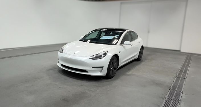 Thumbnail: 2020 Tesla Model 3 - 1
