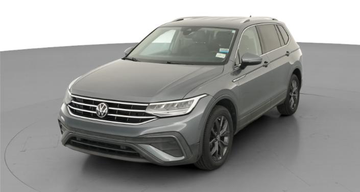 Thumbnail: 2022 Volkswagen Tiguan - 1