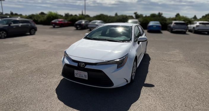 Thumbnail: 2025 Toyota Corolla - 1
