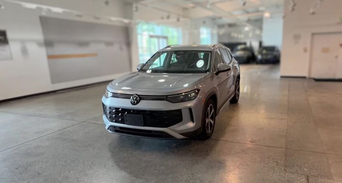 Thumbnail: 2026 Volkswagen Tiguan - 1