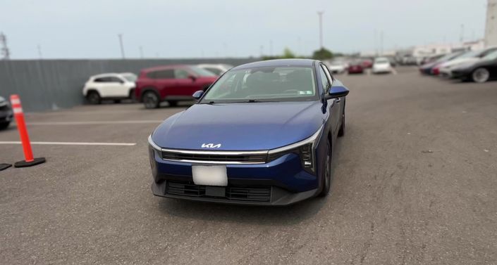 Thumbnail: 2025 Kia K4 - 1