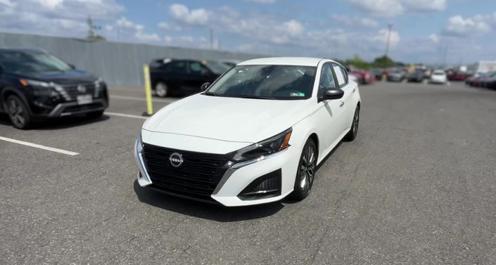 Thumbnail: 2025 Nissan Altima - 1