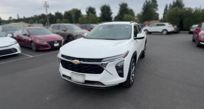 Thumbnail: 2025 Chevrolet Trax - 1
