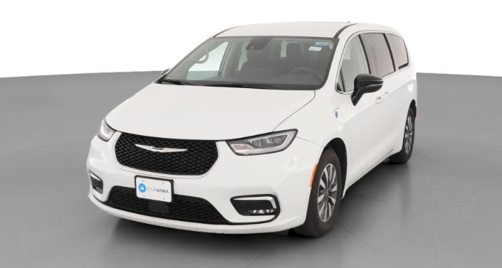Thumbnail: 2024 Chrysler Pacifica - 1