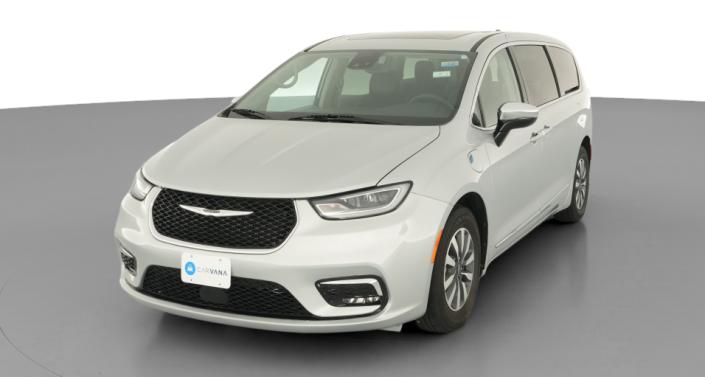 Thumbnail: 2023 Chrysler Pacifica - 1