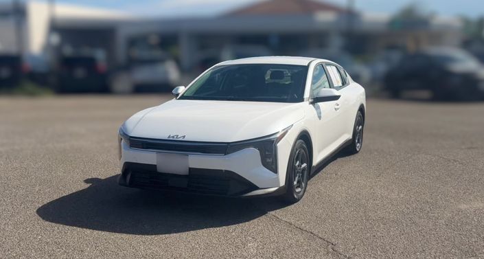 Thumbnail: 2026 Kia K4 - 1