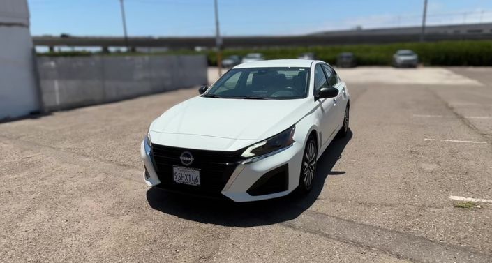Thumbnail: 2025 Nissan Altima - 1