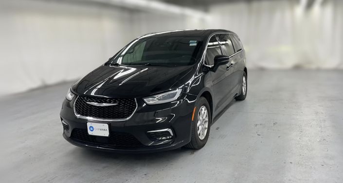 Thumbnail: 2023 Chrysler Pacifica - 1