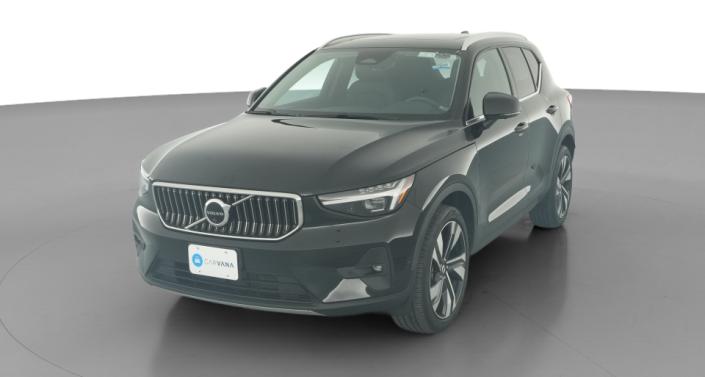 Thumbnail: 2023 Volvo XC40 - 1