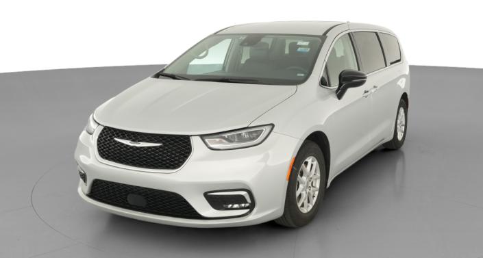 Thumbnail: 2024 Chrysler Pacifica - 1