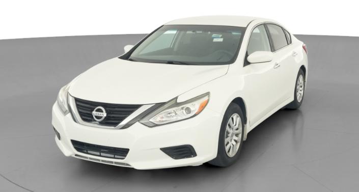 Thumbnail: 2016 Nissan Altima - 1