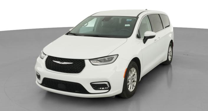 Thumbnail: 2023 Chrysler Pacifica - 1
