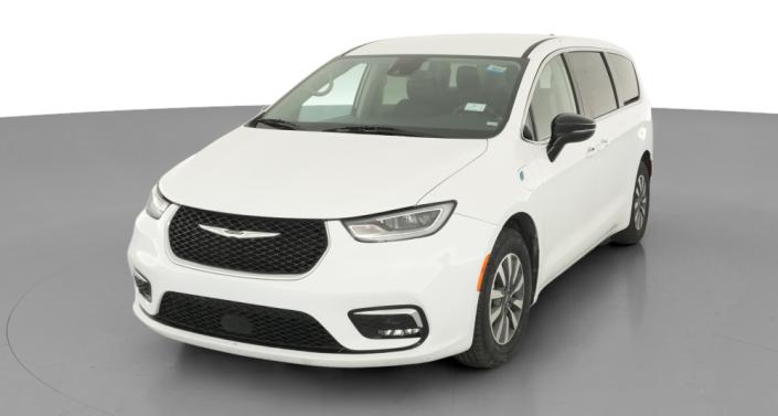 Thumbnail: 2024 Chrysler Pacifica - 1