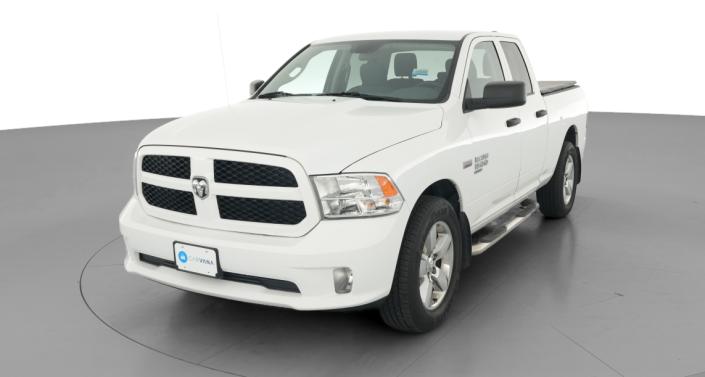 Thumbnail: 2019 RAM 1500 Classic - 1