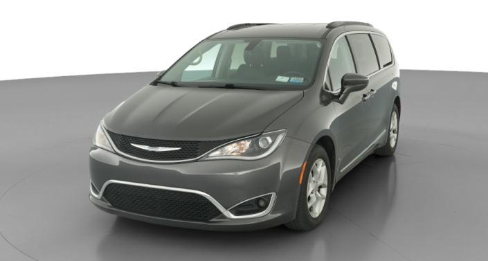 Thumbnail: 2017 Chrysler Pacifica - 1