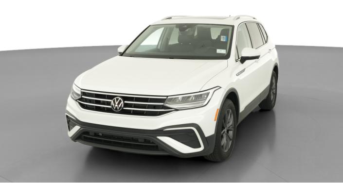 Thumbnail: 2023 Volkswagen Tiguan - 1