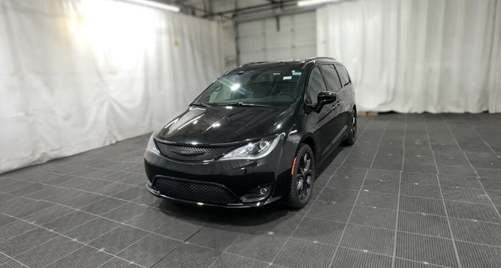 Thumbnail: 2020 Chrysler Pacifica - 1