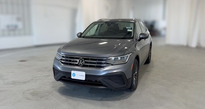 Thumbnail: 2022 Volkswagen Tiguan - 1