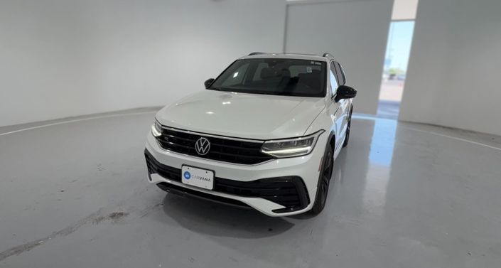 Thumbnail: 2023 Volkswagen Tiguan - 1
