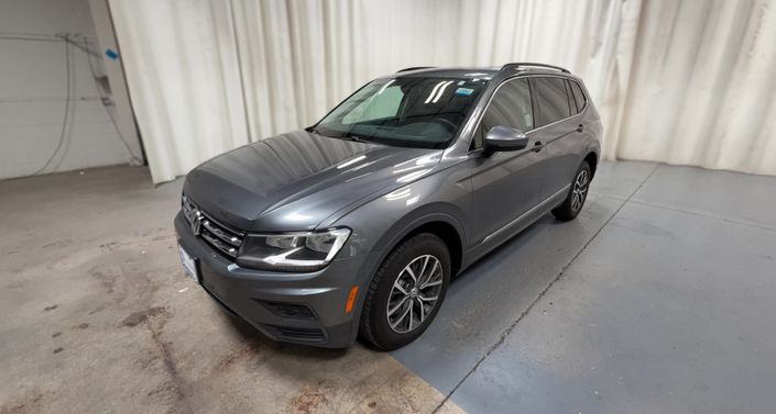 Thumbnail: 2020 Volkswagen Tiguan - 1