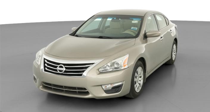 Thumbnail: 2015 Nissan Altima - 1