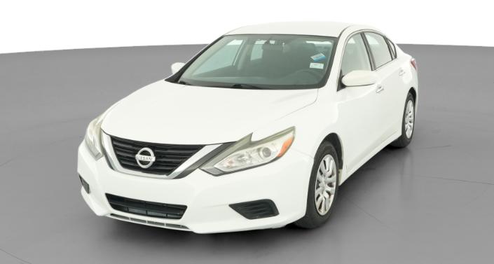 Thumbnail: 2017 Nissan Altima - 1