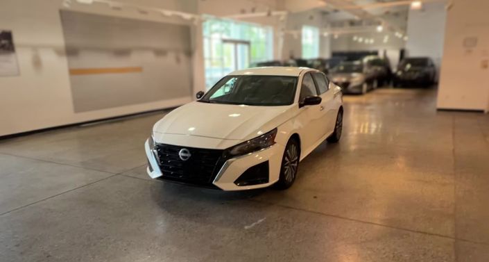 Thumbnail: 2025 Nissan Altima - 1