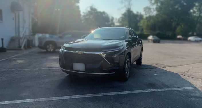 Thumbnail: 2025 Chevrolet Trax - 1