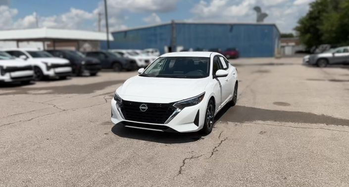 Thumbnail: 2025 Nissan Sentra - 1