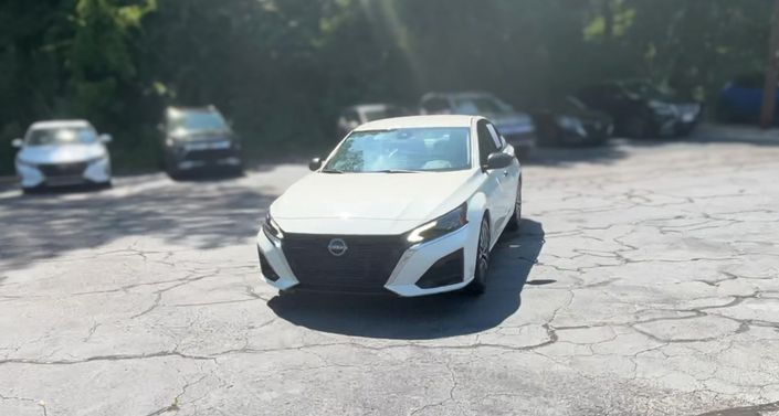 Thumbnail: 2025 Nissan Altima - 1