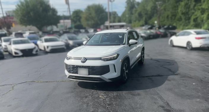 Thumbnail: 2026 Volkswagen Tiguan - 1