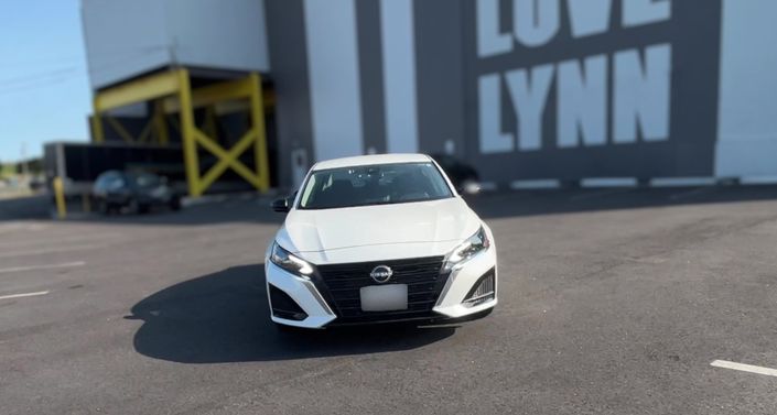 Thumbnail: 2025 Nissan Altima - 1