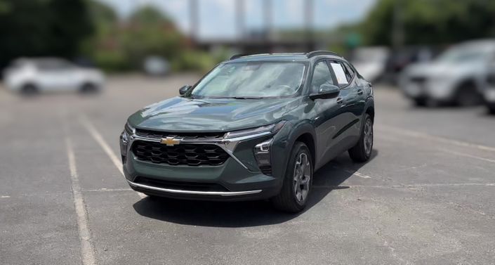 Thumbnail: 2025 Chevrolet Trax - 1