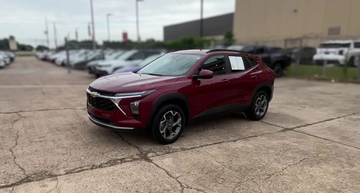 Thumbnail: 2025 Chevrolet Trax - 1