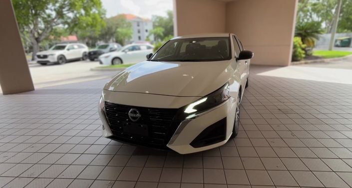 Thumbnail: 2025 Nissan Altima - 1