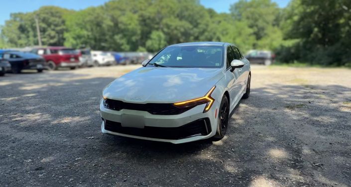 Thumbnail: 2025 Kia K5 - 1