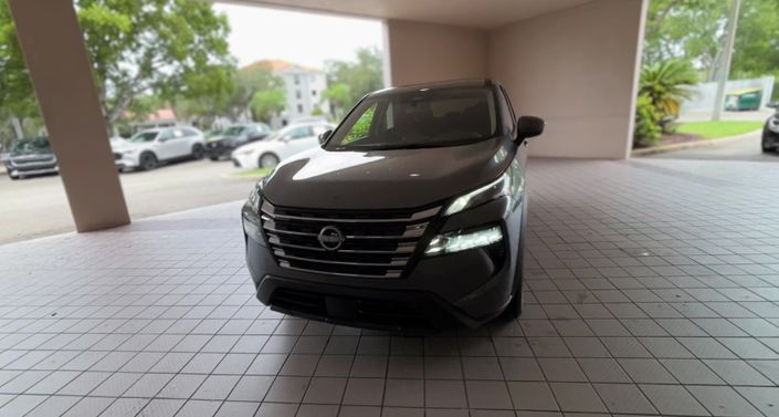 Thumbnail: 2025 Nissan Rogue - 1