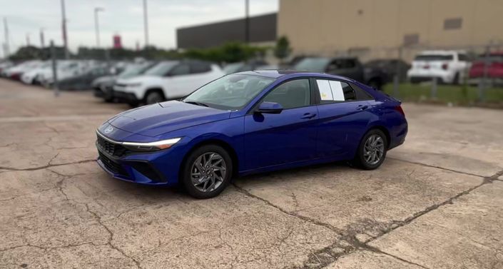 Thumbnail: 2026 Hyundai Elantra - 1