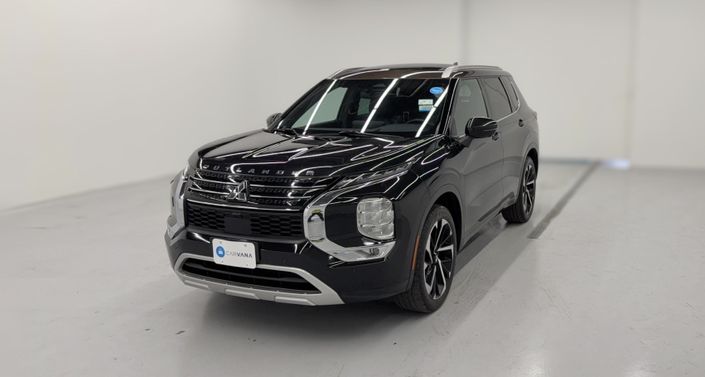 Thumbnail: 2023 Mitsubishi Outlander - 1