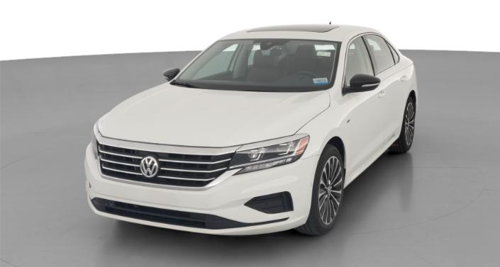 Thumbnail: 2022 Volkswagen Passat - 1