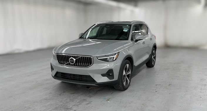 Thumbnail: 2025 Volvo XC40 - 1