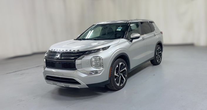 Thumbnail: 2022 Mitsubishi Outlander - 1