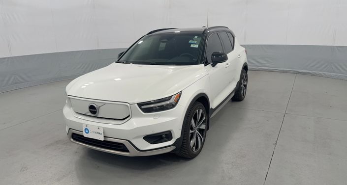 Thumbnail: 2022 Volvo XC40 - 1