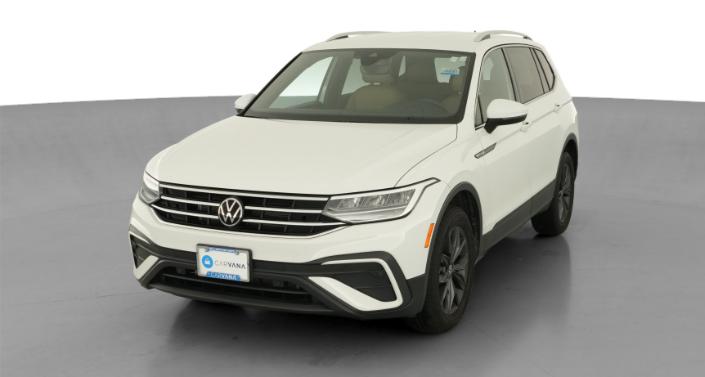 Thumbnail: 2022 Volkswagen Tiguan - 1