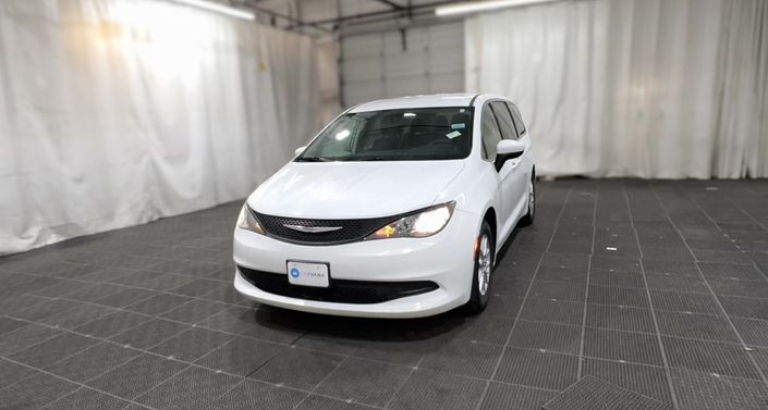 Thumbnail: 2023 Chrysler Voyager - 1