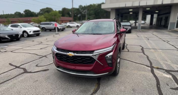 Thumbnail: 2025 Chevrolet Trax - 1
