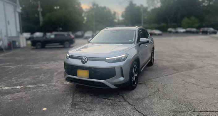 Thumbnail: 2026 Volkswagen Tiguan - 1