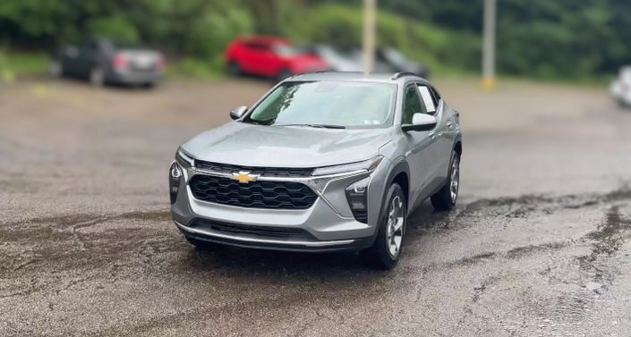 Thumbnail: 2025 Chevrolet Trax - 1