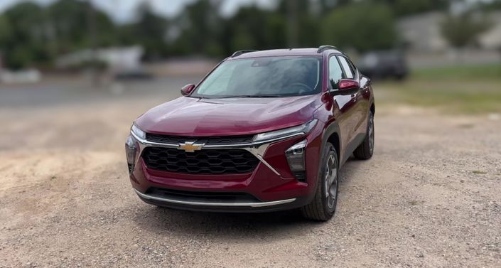 Thumbnail: 2025 Chevrolet Trax - 1