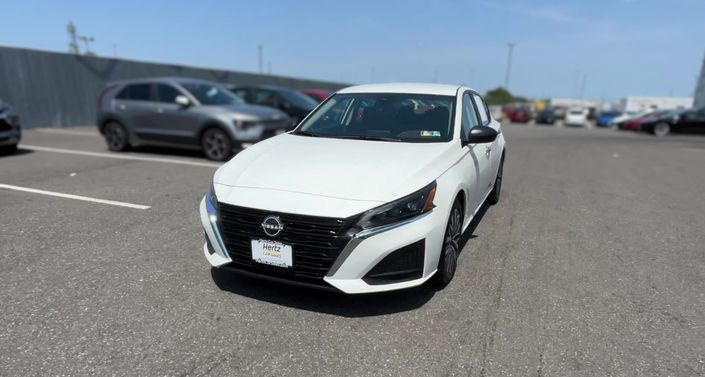 Thumbnail: 2025 Nissan Altima - 1